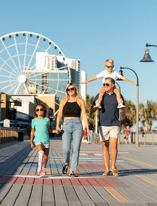 family-at-the-boardwalk